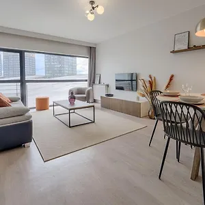 Le Panoramique ~ Euralille ~ Arrivee Autonome Apartment